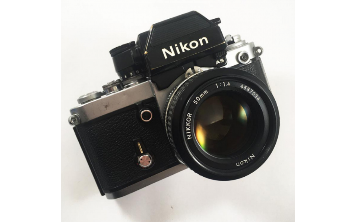 The Ultimate Guide：4 Best 35mm Film Cameras 2024